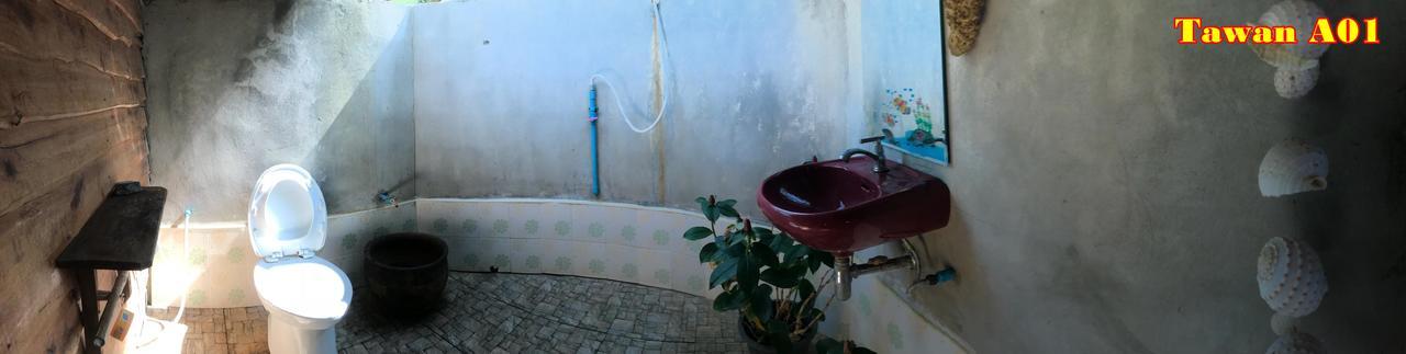 Tawan Bar And Bungalow Hotel Ko Phra Thong ภายนอก รูปภาพ