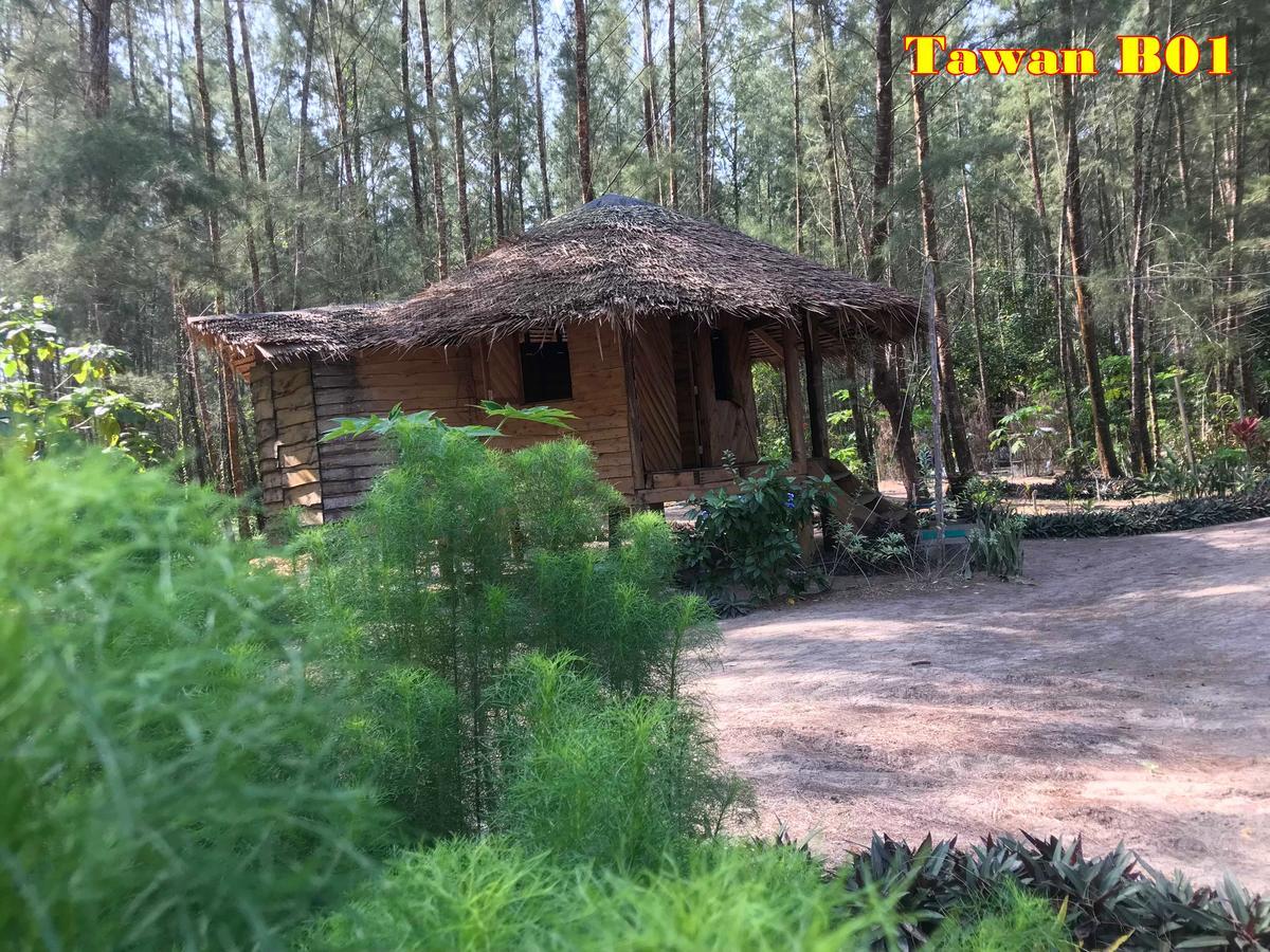 Tawan Bar And Bungalow Hotel Ko Phra Thong ภายนอก รูปภาพ